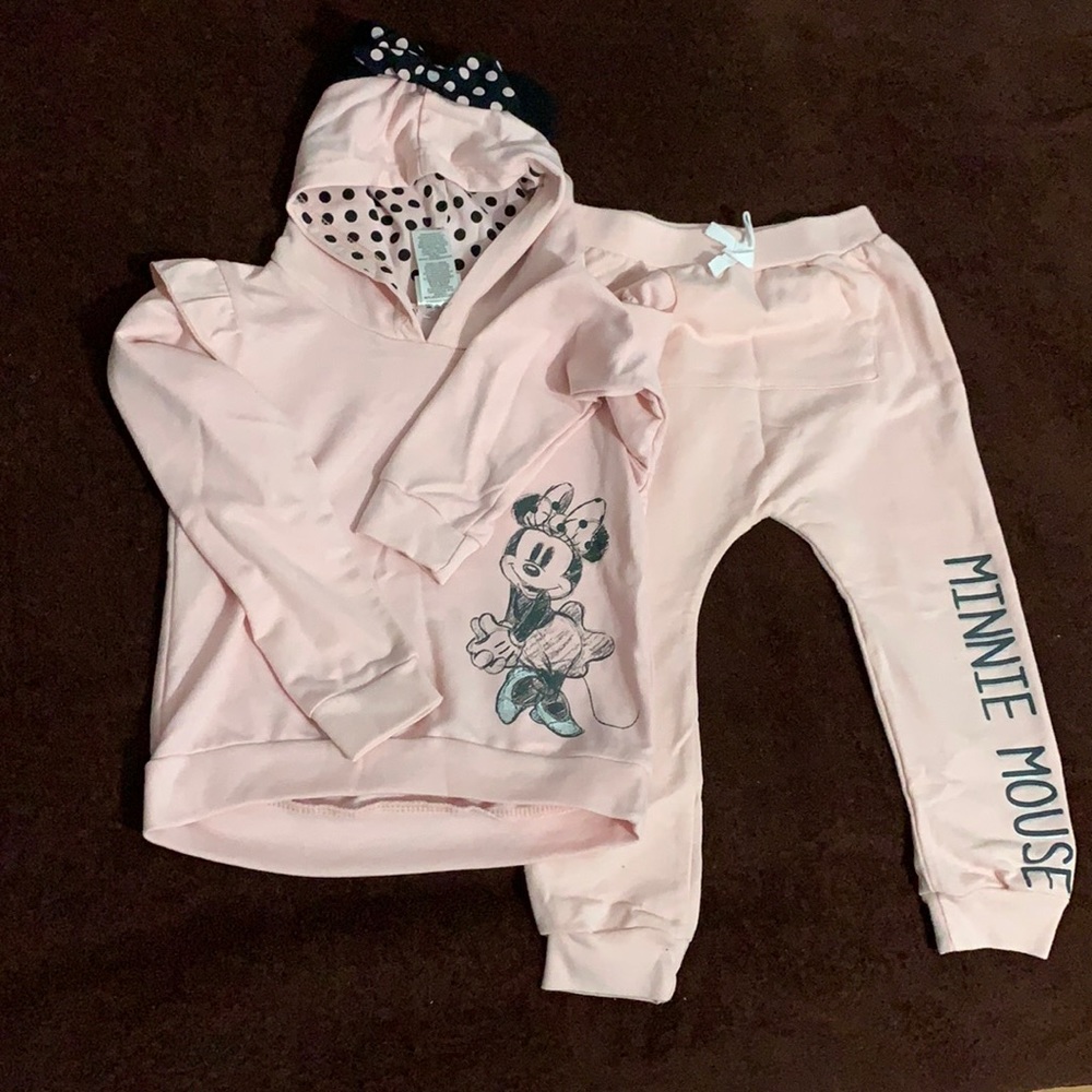 Minnie Mouse Matching Set